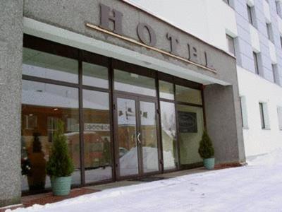 Hotel Гулбене Екстериор снимка